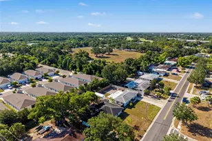 4113 Prudence Dr, Sarasota, FL 34235 - Photo 33