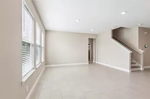 327 Mangrove Manor Dr, Apollo Beach, FL 33572 - Photo 9