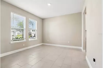 327 Mangrove Manor Drive, Apollo Beach, FL 33572 - Photo 3