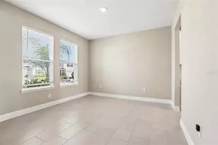 327 Mangrove Manor Dr, Apollo Beach, FL 33572 - Photo 3