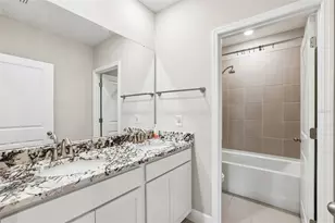 327 Mangrove Manor Dr, Apollo Beach, FL 33572 - Photo 21