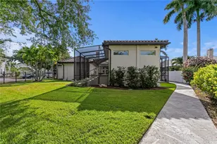 1230 Darlington Oak Cir NE, Saint Petersburg, FL 33703 - Photo 51