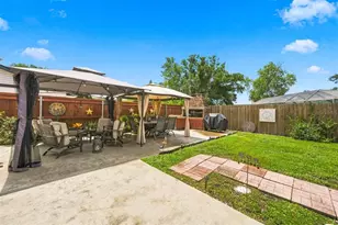 5309 Black Pine Dr, Tampa, FL 33624 - Photo 21