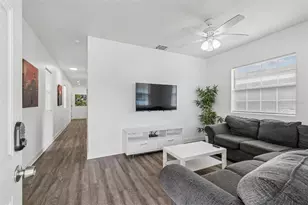 1406 E 23rd Ave, Tampa, FL 33605 - Photo 3