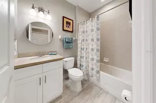 827 Seminole Sky Dr, Ruskin, FL 33570 - Photo 41