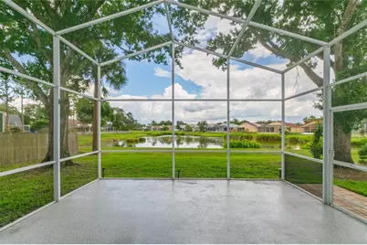 11520 Wellman Drive, Riverview, FL 33578 - Photo 3