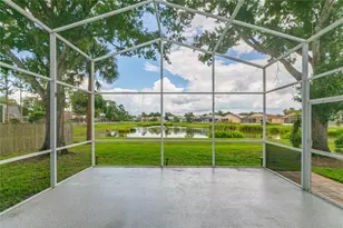 11520 Wellman Dr, Riverview, FL 33578 - Photo 3