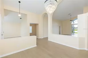 11520 Wellman Dr, Riverview, FL 33578 - Photo 9