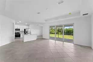 5918 Mound Key Run, Lakewood Ranch, FL 34211 - Photo 15