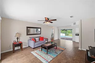 3643 Woodhill Dr, Brandon, FL 33511 - Photo 3