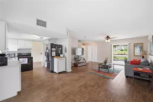3643 Woodhill Dr, Brandon, FL 33511 - Photo 5