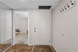 593 Lakeside Dr, Bradenton, FL 34210 - Photo 25