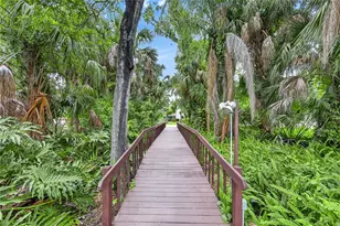 593 Lakeside Dr, Bradenton, FL 34210 - Photo 17