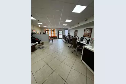 [Address not provided], Tampa, FL 33619 - Photo 5