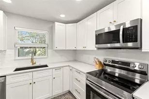 4601 W Villa Rosa St, Tampa, FL 33611 - Photo 17