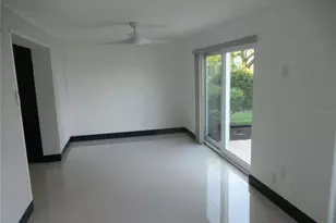 2449 Columbia Dr, Clearwater, FL 33763 - Photo 23