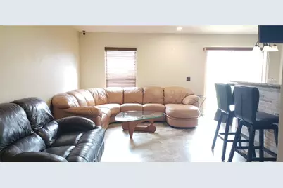 4560 Ashburn Square Drive, Tampa, FL 33610 - Photo 3