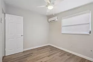 2117 Barcelona Dr, Clearwater, FL 33764 - Photo 17
