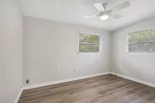 2117 Barcelona Dr, Clearwater, FL 33764 - Photo 19
