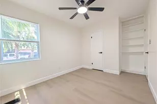 4511 Yarmouth Ave S, Saint Petersburg, FL 33711 - Photo 17