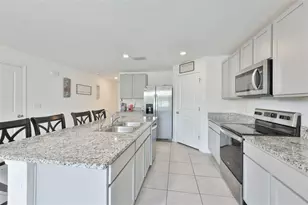 5244 Fiddle Fig Ave, Wimauma, FL 33598 - Photo 5
