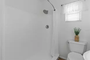 3712 30th Ave N, Saint Petersburg, FL 33713 - Photo 13