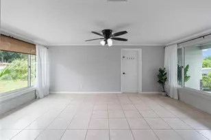 3712 30th Ave N, Saint Petersburg, FL 33713 - Photo 9
