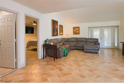1304 Sandalwood Drive, Plant City, FL 33563 - Photo 15