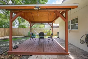 1304 Sandalwood Dr, Plant City, FL 33563 - Photo 29