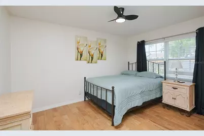 1304 Sandalwood Drive, Plant City, FL 33563 - Photo 11