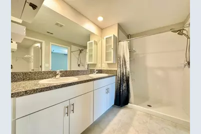 7025 King Creek Drive, Sun City Center, FL 33573 - Photo 13
