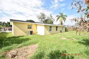 1906 E Bougainvillea Ave, Tampa, FL 33612 - Photo 7