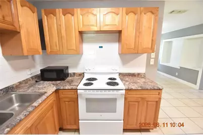 1906 E Bougainvillea Avenue, Tampa, FL 33612 - Photo 17