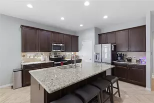10645 Mistflower Ln, Tampa, FL 33647 - Photo 17