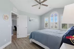 10645 Mistflower Ln, Tampa, FL 33647 - Photo 33