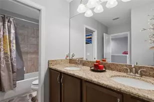 10645 Mistflower Ln, Tampa, FL 33647 - Photo 31