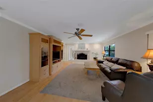 2943 Whisper Ln N, Clearwater, FL 33762 - Photo 27
