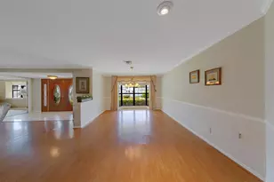 2943 Whisper Ln N, Clearwater, FL 33762 - Photo 11