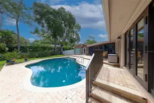 2943 Whisper Ln N, Clearwater, FL 33762 - Photo 65