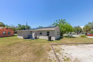 1135 Fairmont St, Clearwater, FL 33755 - Photo 23