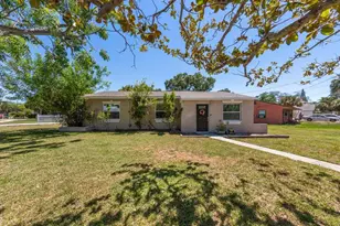 1135 Fairmont St, Clearwater, FL 33755 - Photo 1