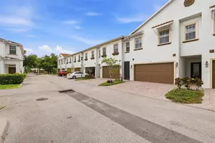 11516 Bellamar St, Tampa, FL 33637 - Photo 3
