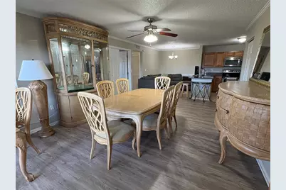 5582 Baywater Drive, Tampa, FL 33615 - Photo 9