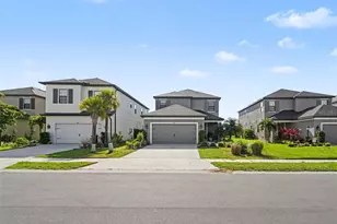 5461 Summit Gln, Bradenton, FL 34203 - Photo 3