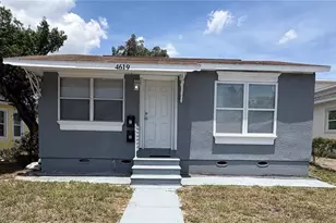 4619 13th Ave S, Saint Petersburg, FL 33711 - Photo 1