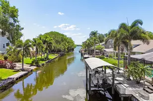 3141 N Canal Dr, Palm Harbor, FL 34684 - Photo 5