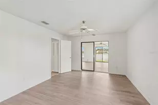 1613 Comfy Ct, Sun City Center, FL 33573 - Photo 9