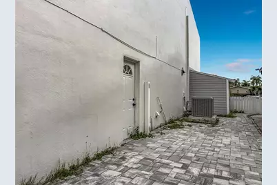8725 Bay Pointe Drive, Tampa, FL 33615 - Photo 51