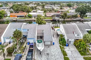8725 Bay Pointe Dr, Tampa, FL 33615 - Photo 5