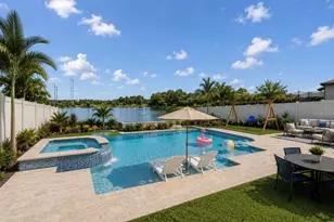 1507 Golden Glow Dr, Ruskin, FL 33570 - Photo 41